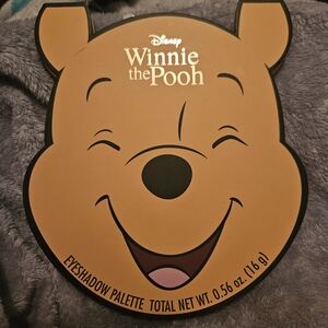 NEW Winnie the Pooh Pallet